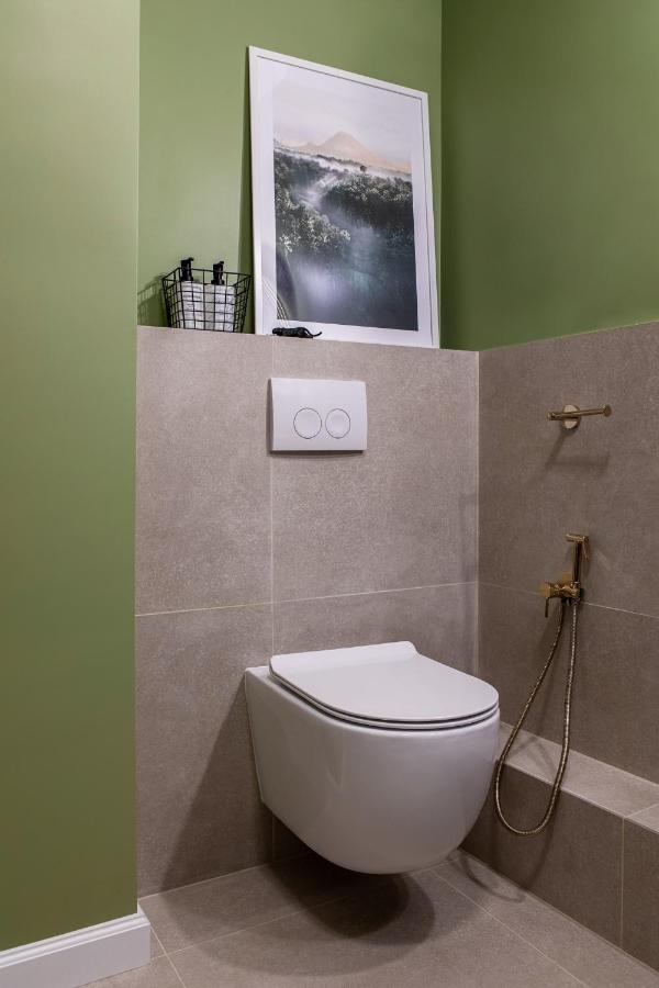 Designer Flat For 4, Heart Of Bucharest, Kitchen Villa Ngoại thất bức ảnh