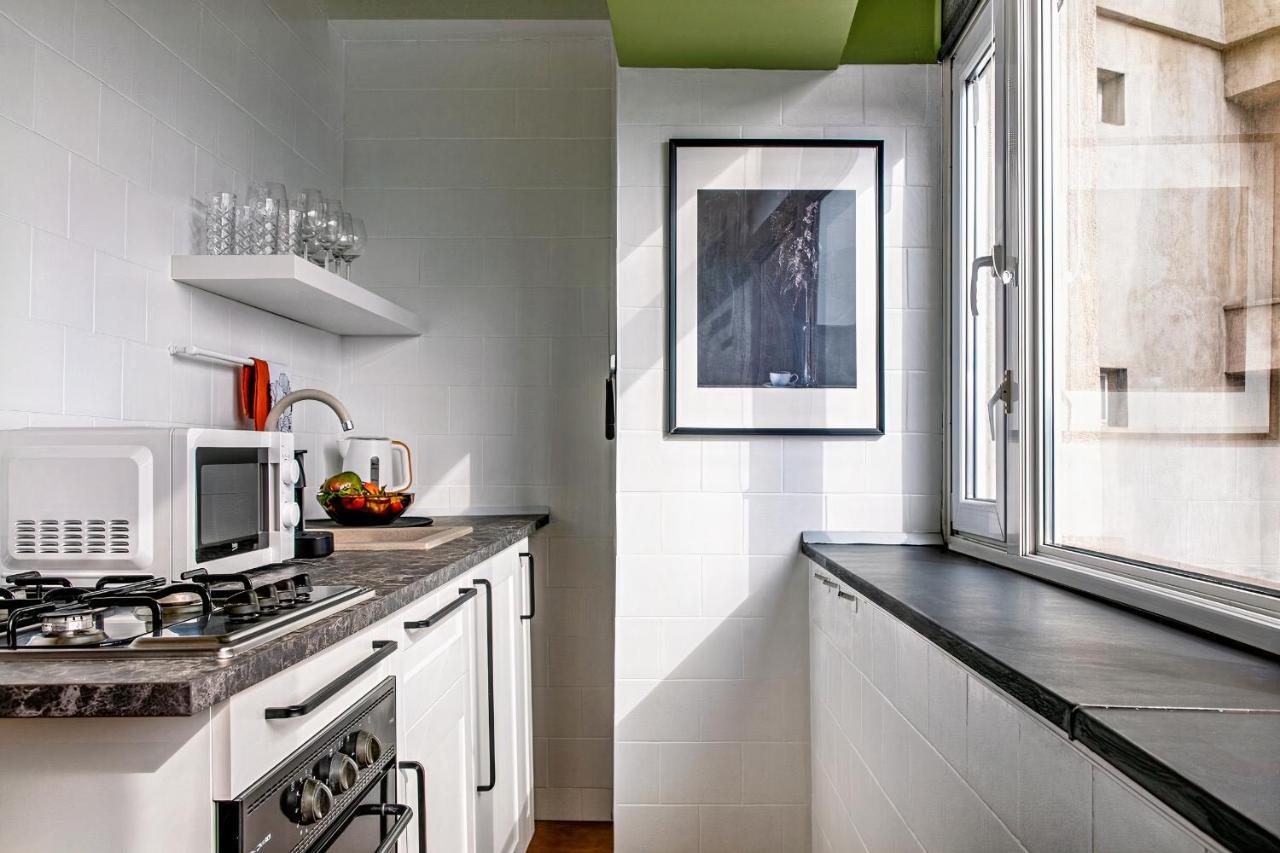 Designer Flat For 4, Heart Of Bucharest, Kitchen Villa Ngoại thất bức ảnh